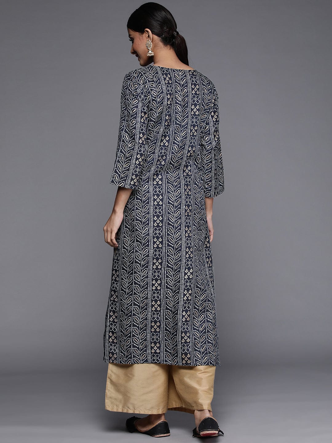 Women Navy Blue Bandhani Print Mirror Work Kurta