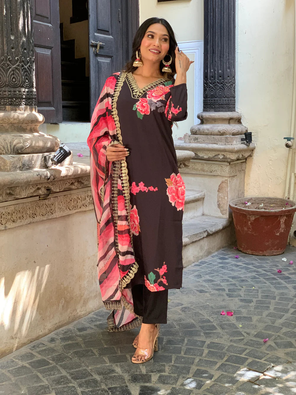 FLORAL PRINTED KURTA PANT WITH DUPATTA SET