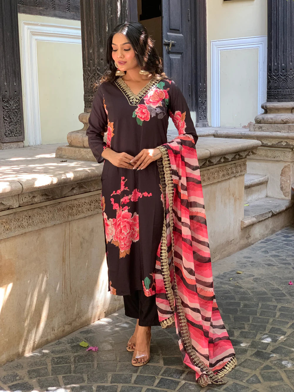 FLORAL PRINTED KURTA PANT WITH DUPATTA SET