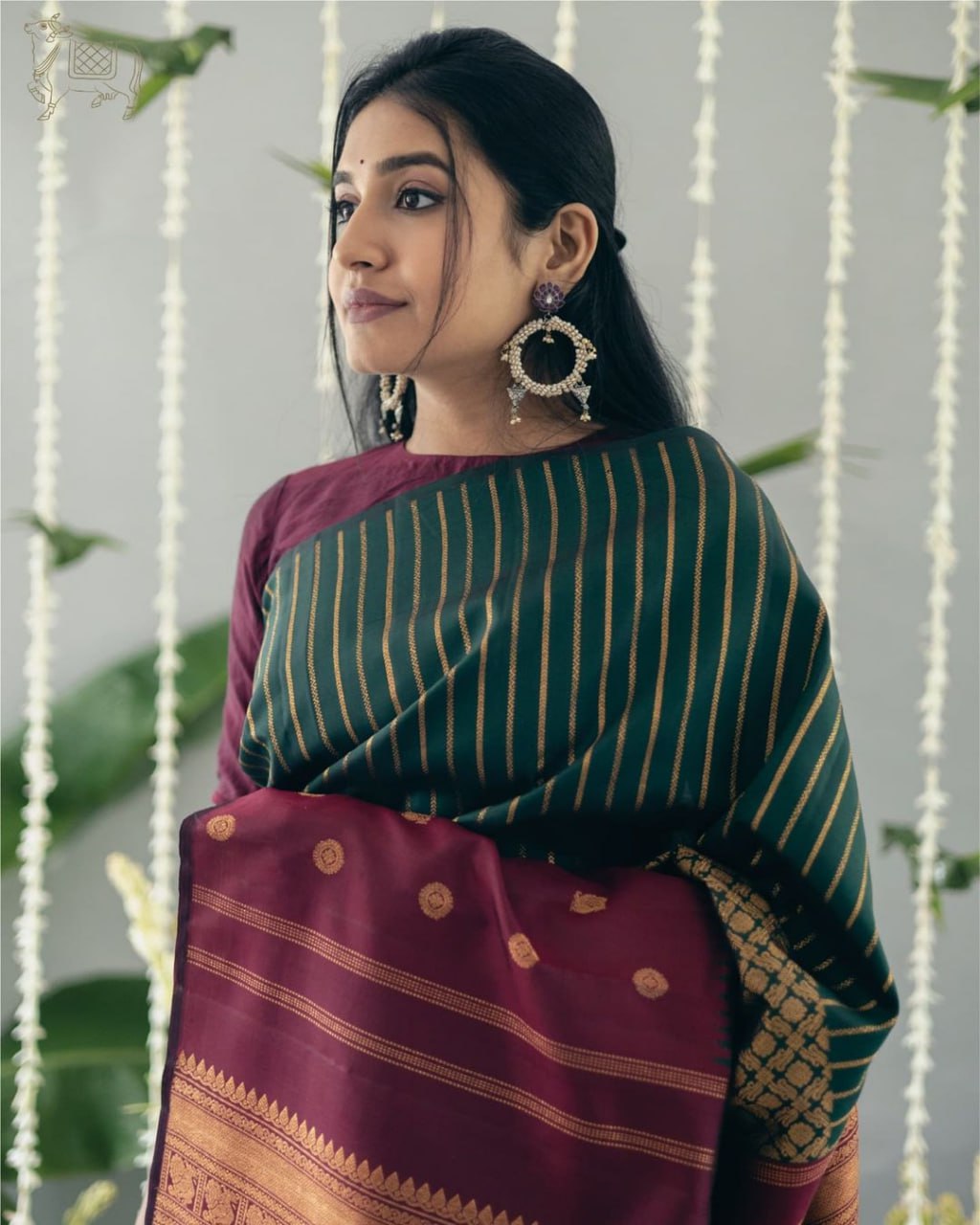 SILK THREADS WOVEN USING INTRICATE TECHNIQUES. SAREES WITH HEAVY BROCADE WORK AND GOLD  ZARI WORK ARE ITS MOST STRIKING FEATURES