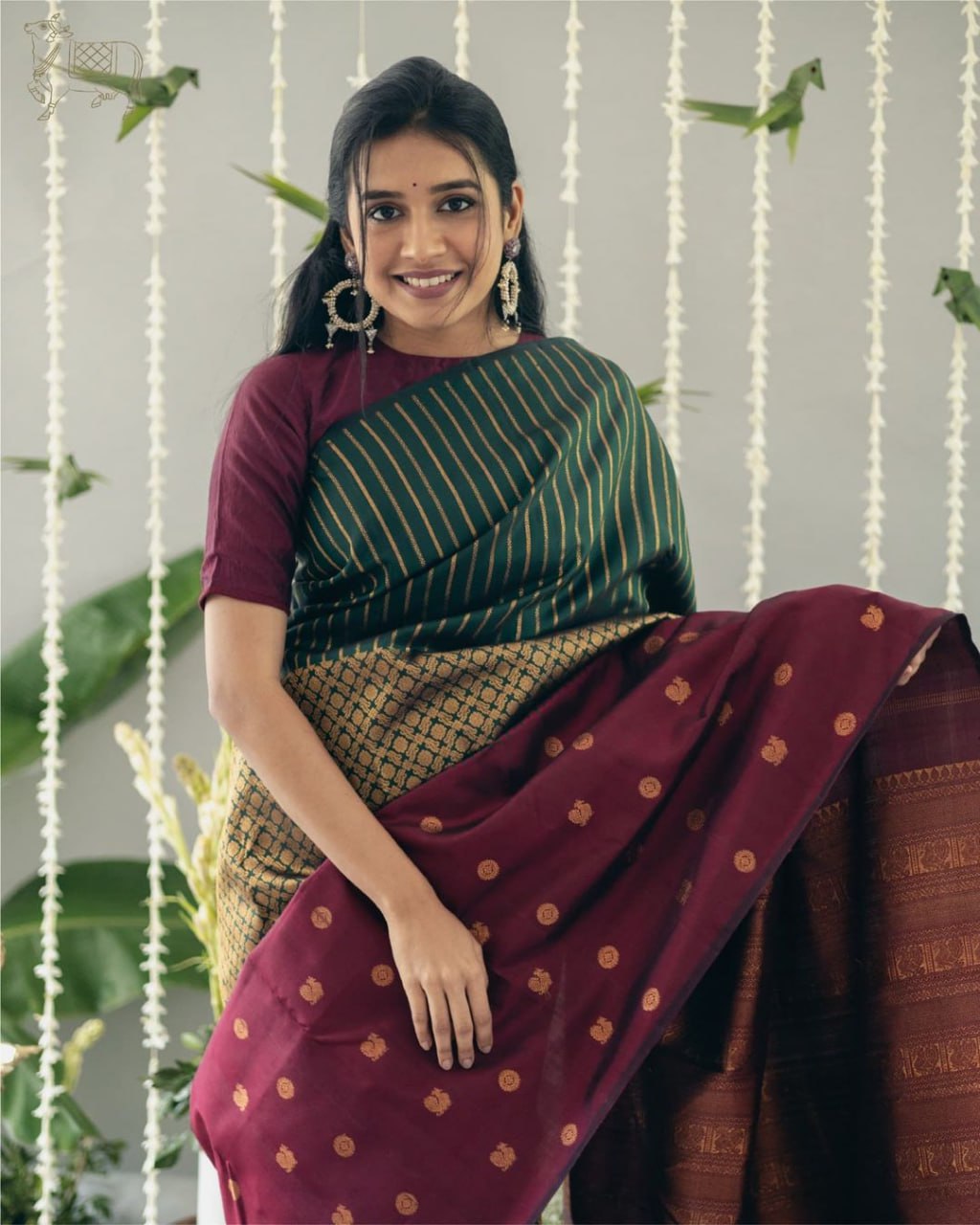 SILK THREADS WOVEN USING INTRICATE TECHNIQUES. SAREES WITH HEAVY BROCADE WORK AND GOLD  ZARI WORK ARE ITS MOST STRIKING FEATURES