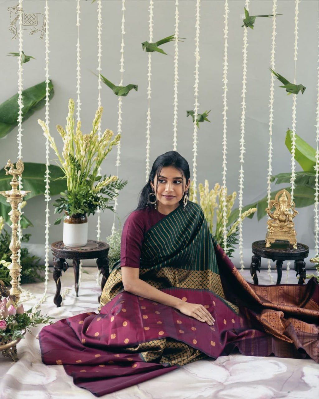 SILK THREADS WOVEN USING INTRICATE TECHNIQUES. SAREES WITH HEAVY BROCADE WORK AND GOLD  ZARI WORK ARE ITS MOST STRIKING FEATURES